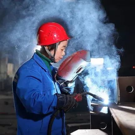 1658222106594215J26E.jpg 221.jpg